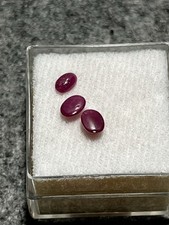 Roter rubin cabochon - 3x,