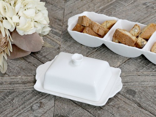Chic antique butterdose - &,