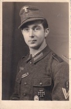 Foto AK - Soldat mit Feldmütze EK 1. Klasse / VWA in Silber - Bonn