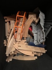 holzeisenbahn Mit Viel