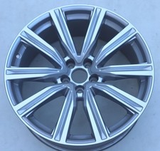 1x  Original Audi 20 Zoll Alufelge SQ8 Q8 4M8 4MN 8,5Jx20 ET20 4M8601025T 5x112