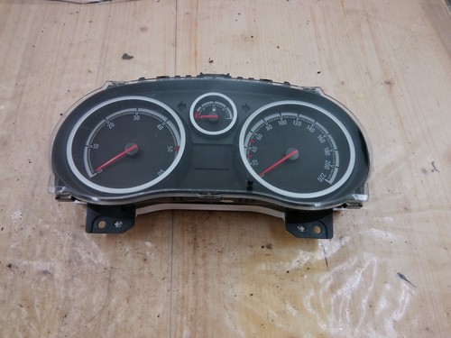 Tacho kombiinstrument opel - kombiinstrument,