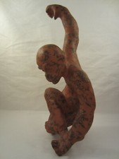 KLAMMER KLETTER HÄNGE AFFE