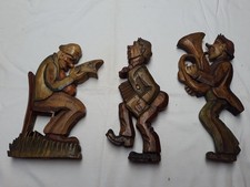 holzfiguren handgeschnitzt