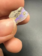 Opal Welo 7.55ct Edelstein