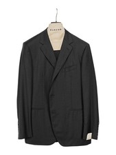 Raffaele Caruso Solides Grau