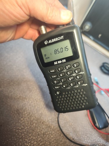 Albrecht ae69 vhf - , vhf/uhf