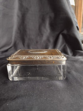 Seifendose aus dickem Glas mit Messingdeckel um 1900