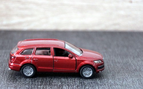 Audi fsi quattro - q7,