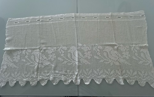 Alte gardine mit vogel - mit,