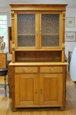 Antiker Küchenschrank, Jugendstil Küchenvitrine, Vollholz Vorratsschrank