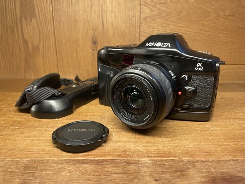 Near mint minolta 9xi - near,