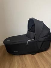 Cybex PRIAM 4 Lux Carry Cot Babywanne – Sepia Black (NEU, unbenutzt)