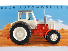 Busch 51354 Belarus MTS-52 (1965) "Exportausführung" in h´beige/rot 1:87/H0