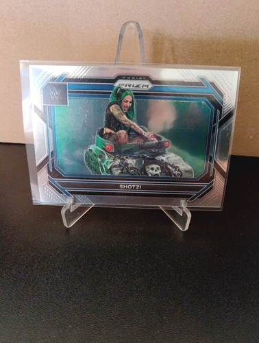 Wwe trading card shotzi - wwe,