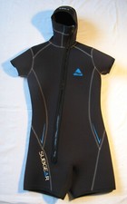 SUBGEAR Eisweste Tauchen Gr. M lang / MT / 98 Herren 5 mm mit Kopfhaube