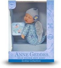 ANNE GEDDES Baby Puppe Sternzeichen Fische -23cm- 