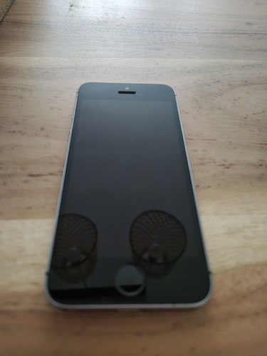 Iphone generation - se,