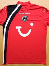 Hannover 96 Trikot / Saison