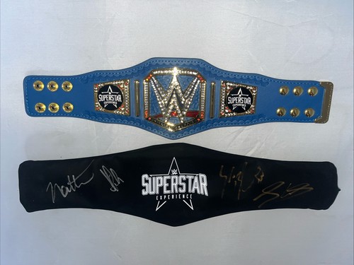 Signierter wwe superstar - signierter,