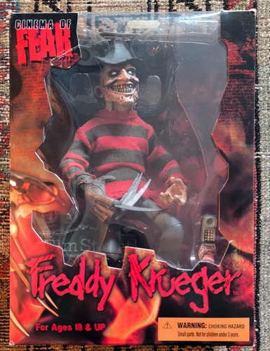 Mezco cinema fear - mezco, 9"