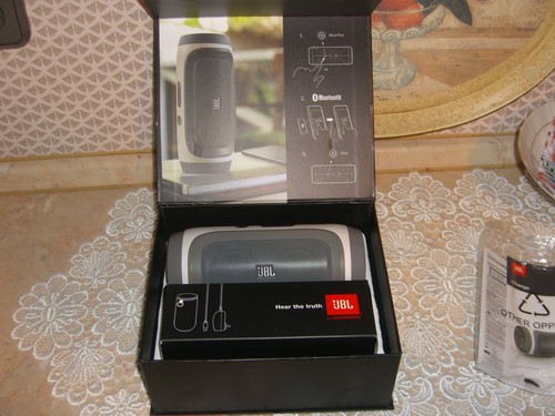 Jbl charge grau weiß - jbl,