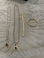 Konvolut in Gold Von Americ