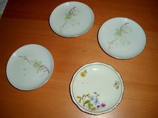 4 Teller Porzellan