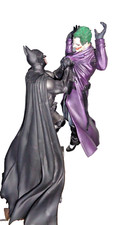 Batman STATUE WARNER BROTHERS STUDIO STORE EXCLUSIVE DC COMICS 2013