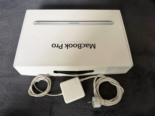 Apple macbook pro a1286 - apple,