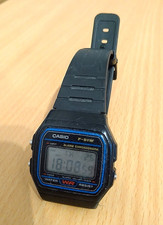 Casio F-91W Unisex-Armbanduhr Schwarz Digital Retro Wasserfest Alarm Chronograph
