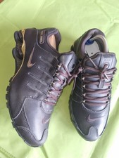  Nike Shox Herrenschuhe Laufschuhe  Sneaker, Freizeitschuhe Gr.41 Braun 