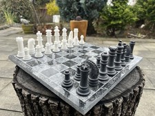 Schachbrett aus Alabaster