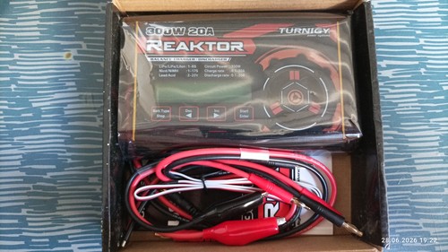 Turnigy charger lipo - charger,