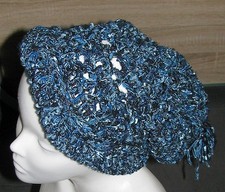 Mütze mit Bommel*gehäkelt*Mischgarn*mehrfarbig Farbverlauf*bis Kopfumfang 60 cm