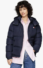  Tommy Hilfiger– Daunenjacke