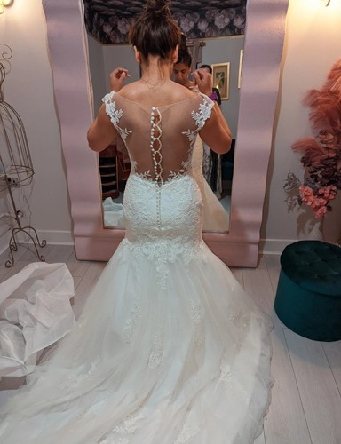 Brautkleid