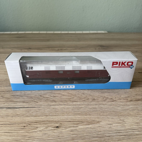 Piko diesellok 118 - piko,