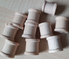 10 Holzspulen, Garnrollen