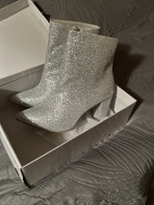 Stiefelette Gr 41 Silbern