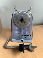 Dahle 77 - Anspitzer Spitzmaschine ∅ - 12 mm grau transparent - mit Tischstütze