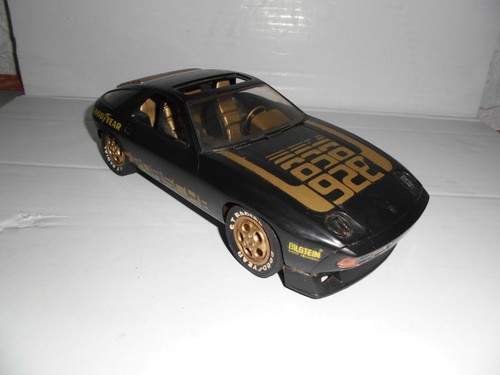Porsche 928 revell - 928,