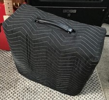 FENDER Bassbreaker 15 Combo