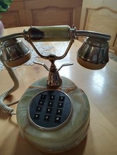 Altes Telefon Onyx Messing