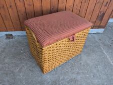 Wäschetruhe Hocker 70er