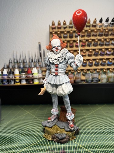 Pennywise the dancing clown - the,