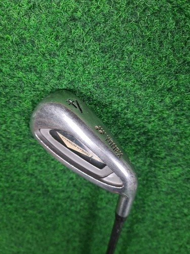 Yonex titanium hybrid - yonex, 4-eisen