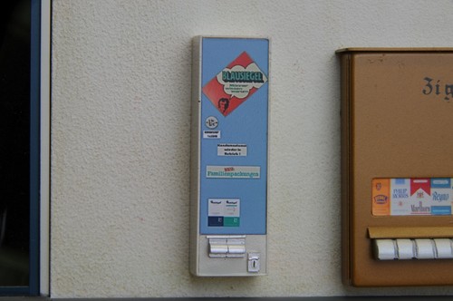 Alte kondom automat modellauto - kondom,