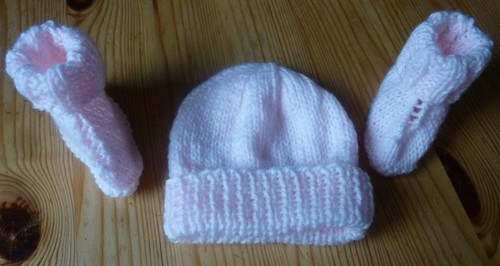 Handgestrickte frühkind - handgestrickte,