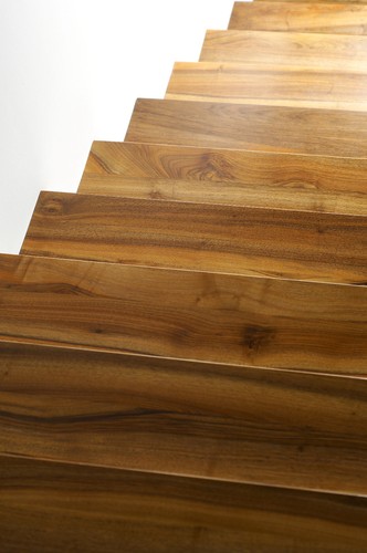 Treppe auf stahlkonstruktion - auf,
